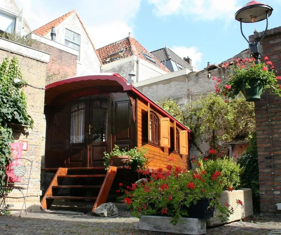 ***  Hotel De Emauspoort Delft Nizozemsko